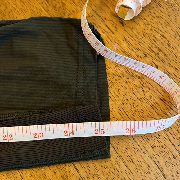 Lululemon Dance Studio Crop Joggers Sweatpants 25" - Dark Olive - Size 4 - Picture 14 of 16